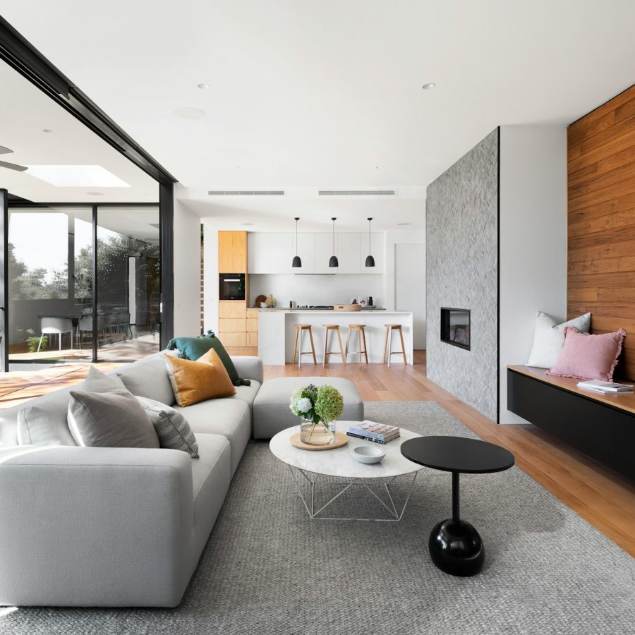 r-architecture-T6d96Qrb5MY-unsplash